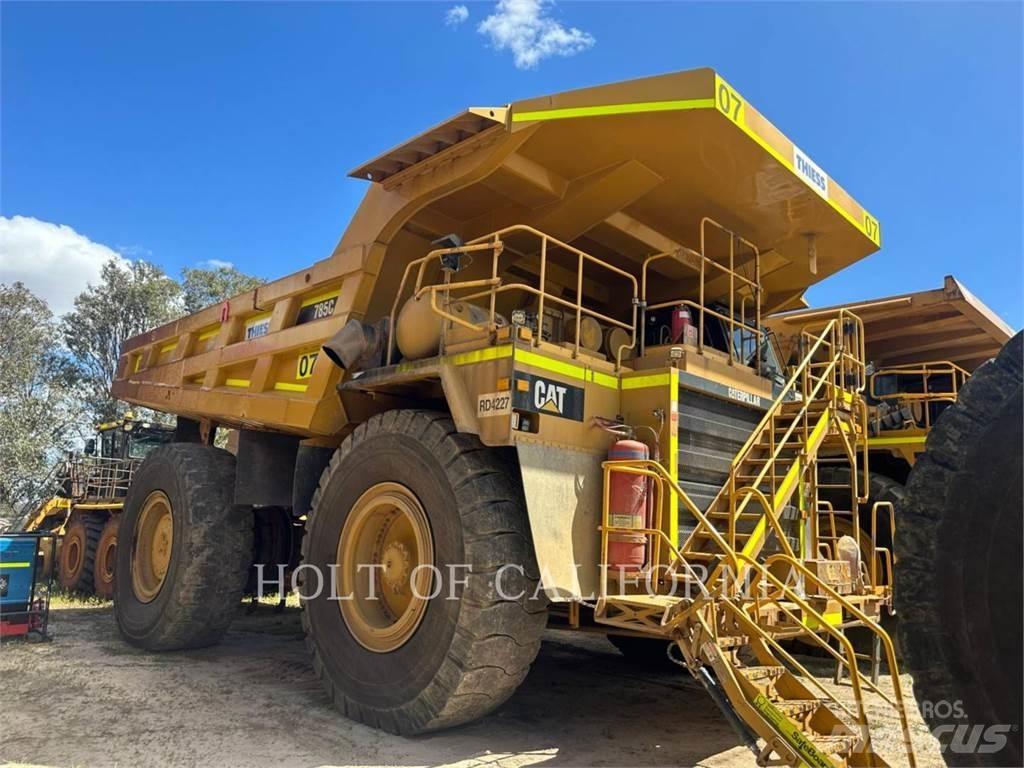 CAT 785D 铰接式自卸车