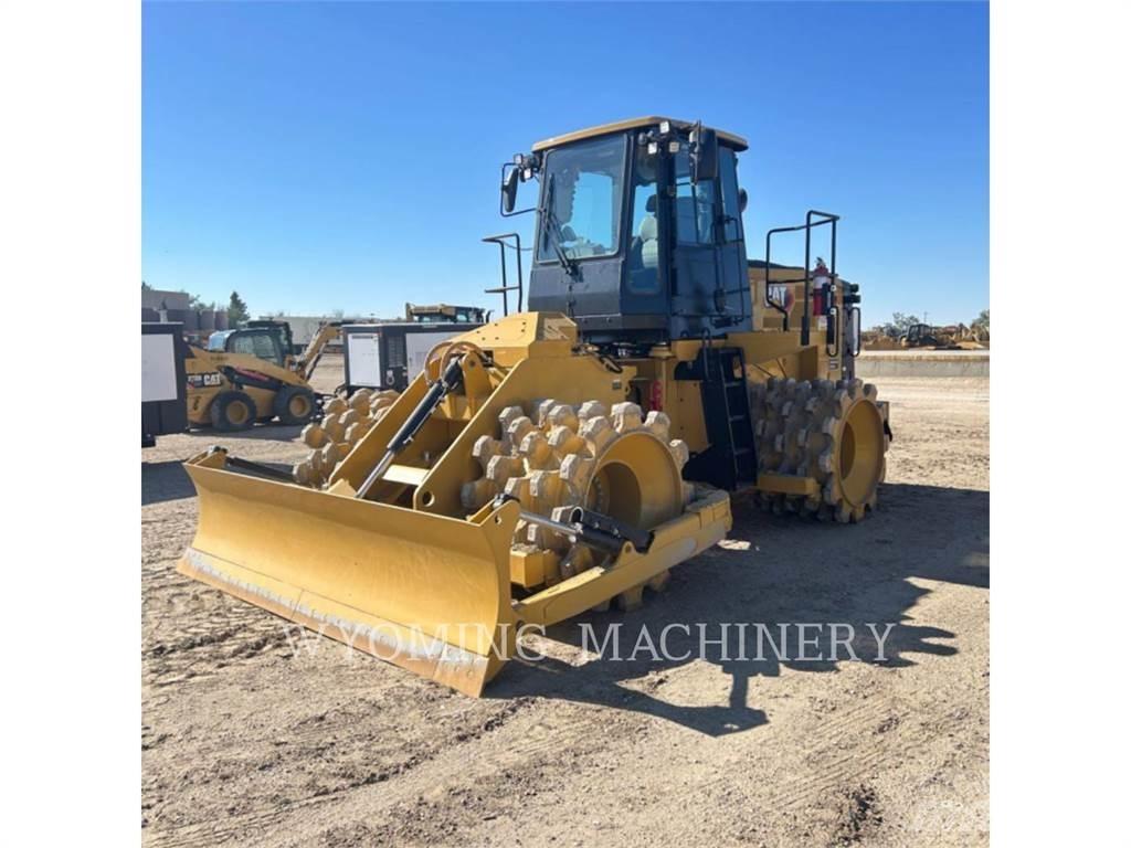 CAT 815 土壤压实机