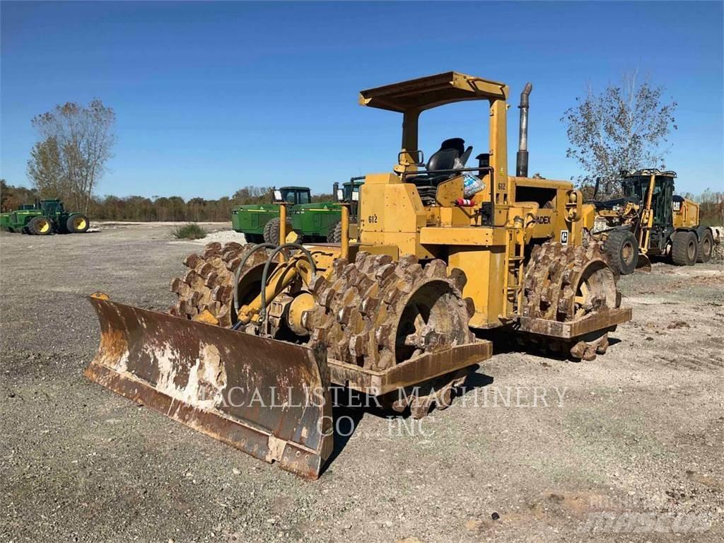 CAT 815 土壤压实机