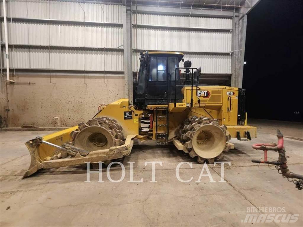 CAT 815 土壤压实机
