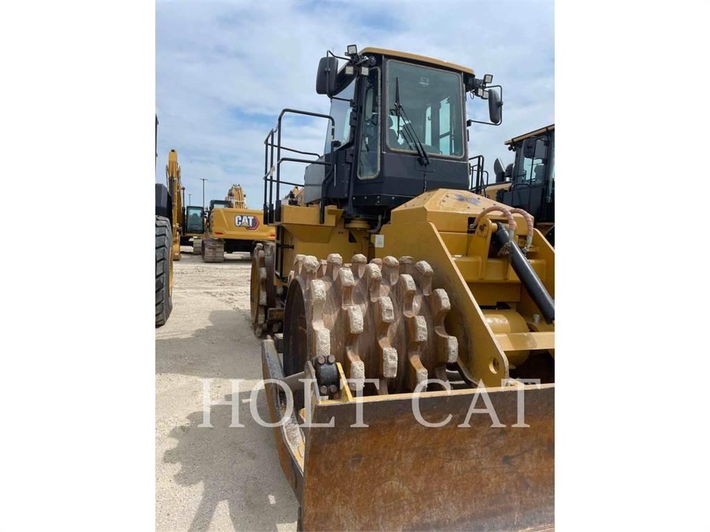 CAT 815 土壤压实机