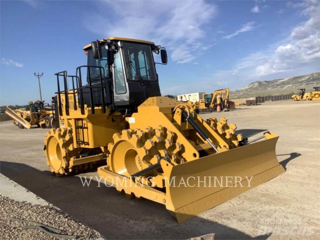 CAT 815 土壤压实机
