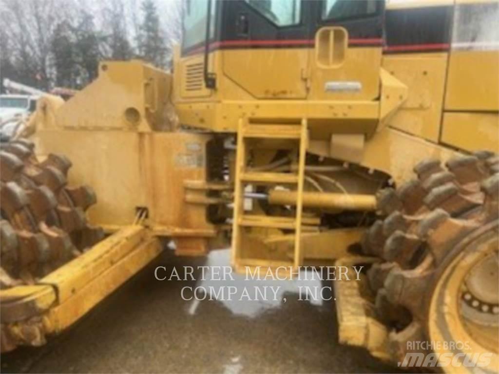 CAT 815F 轮式推土机