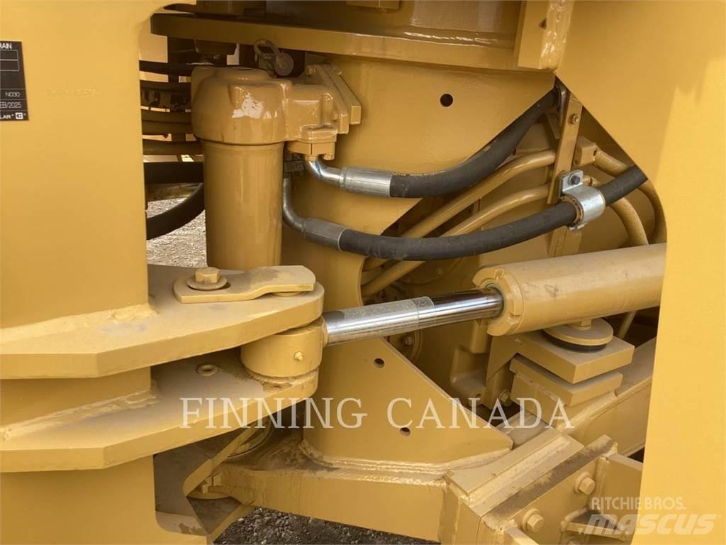 CAT 815F 土壤压实机