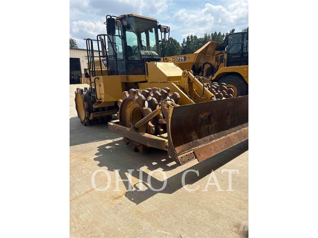 CAT 815F2 土壤压实机