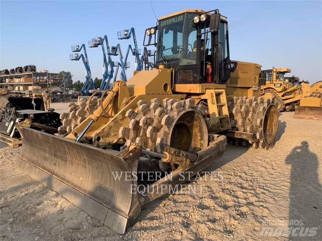 CAT 815FII 土壤压实机