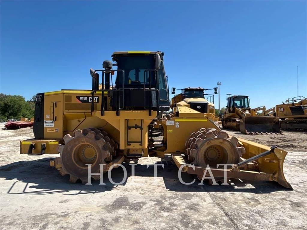 CAT 815K 土壤压实机