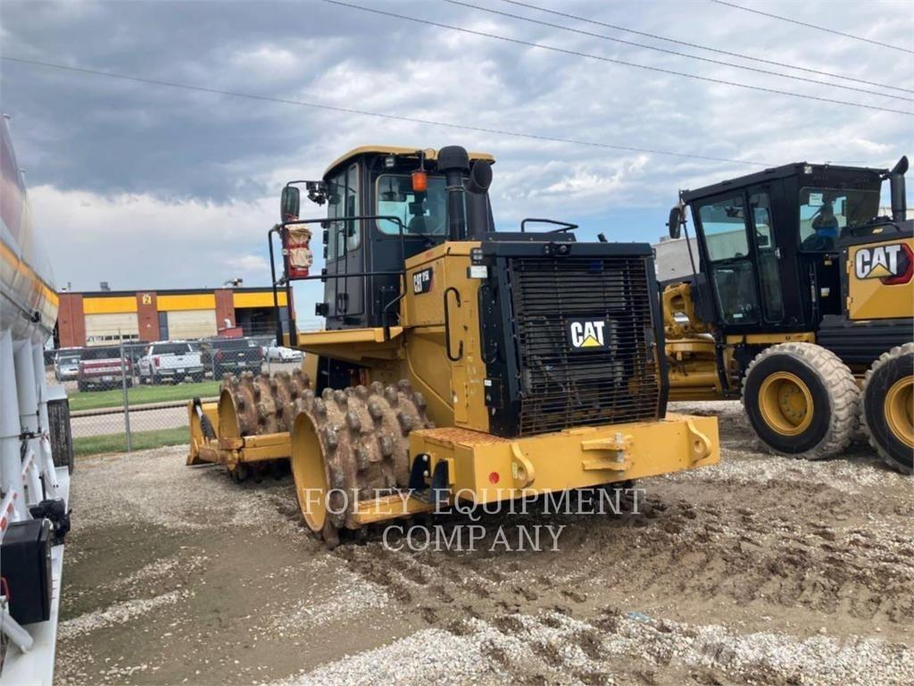CAT 815K 土壤压实机