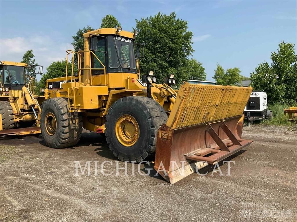 CAT 824C 轮式装载机