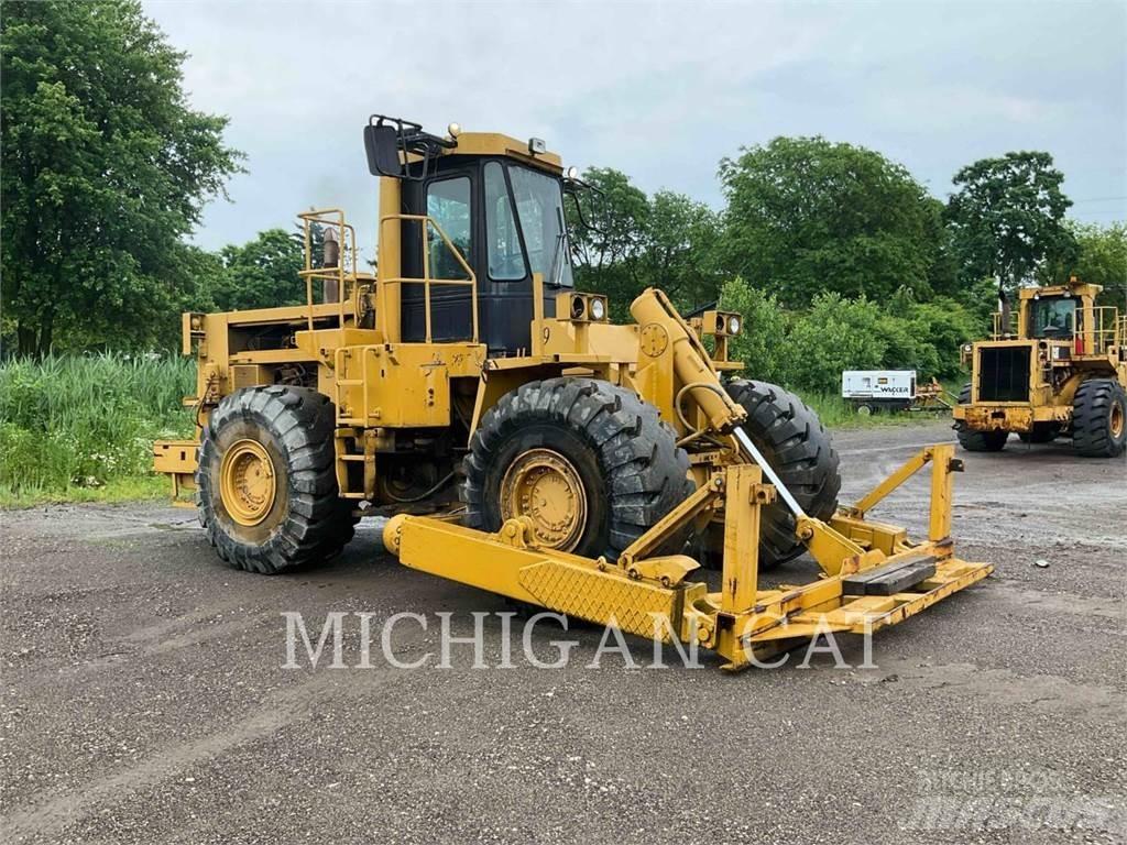 CAT 824C 轮式装载机