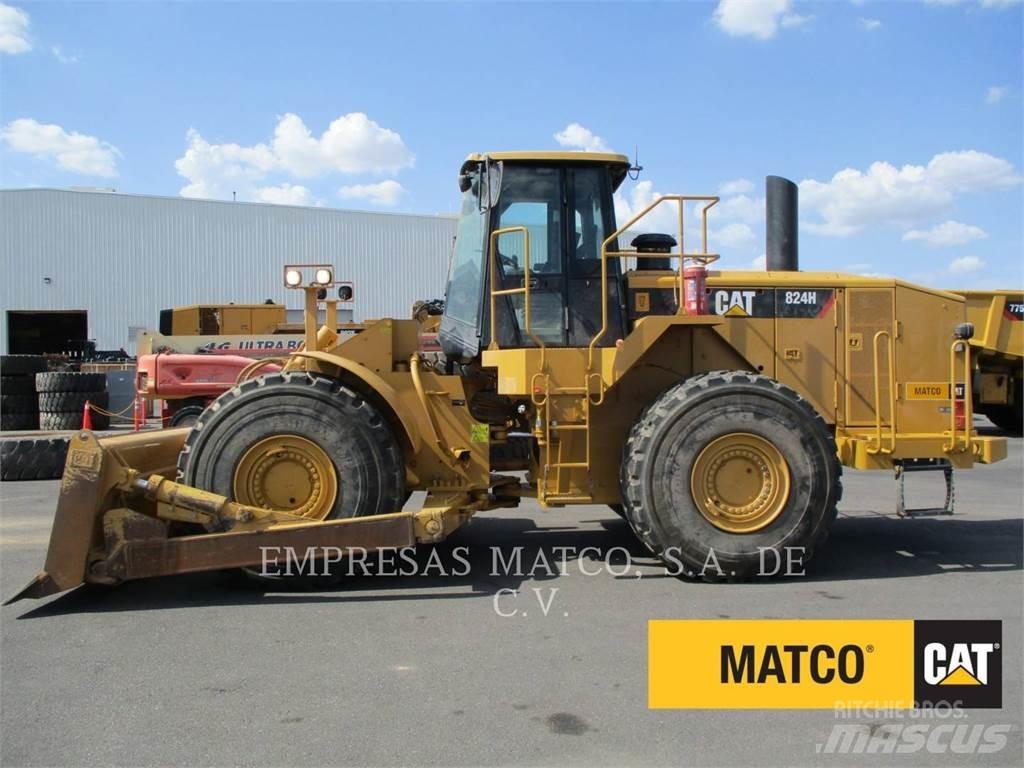 CAT 824H 轮式推土机
