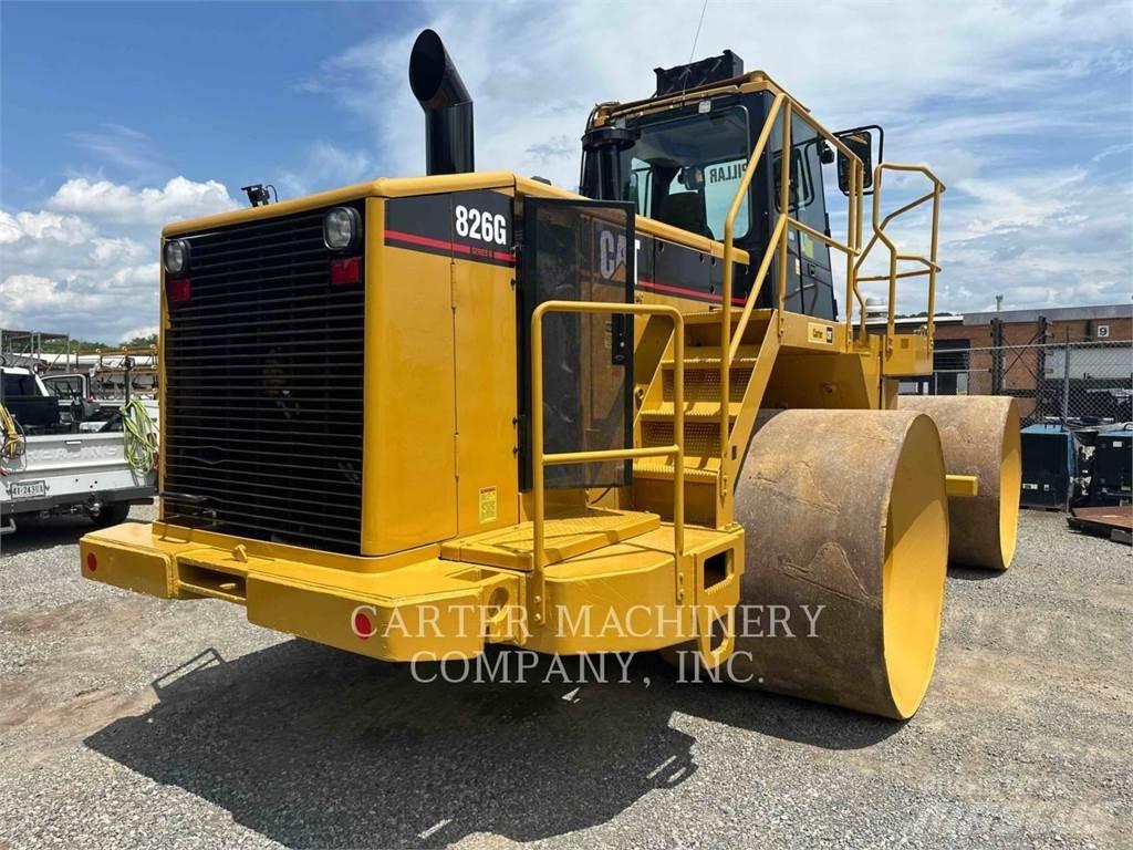 CAT 826G 土壤压实机