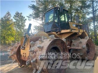 CAT 826K 土壤压实机