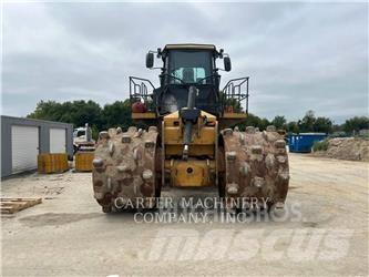 CAT 826K 土壤压实机