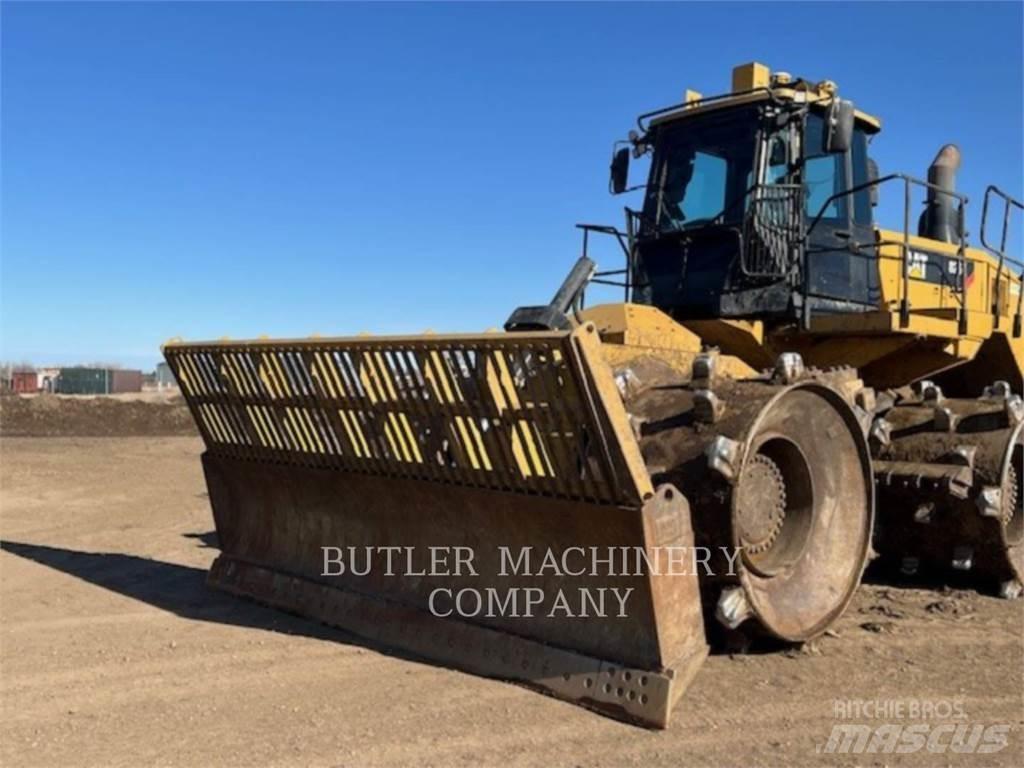 CAT 826K 土壤压实机