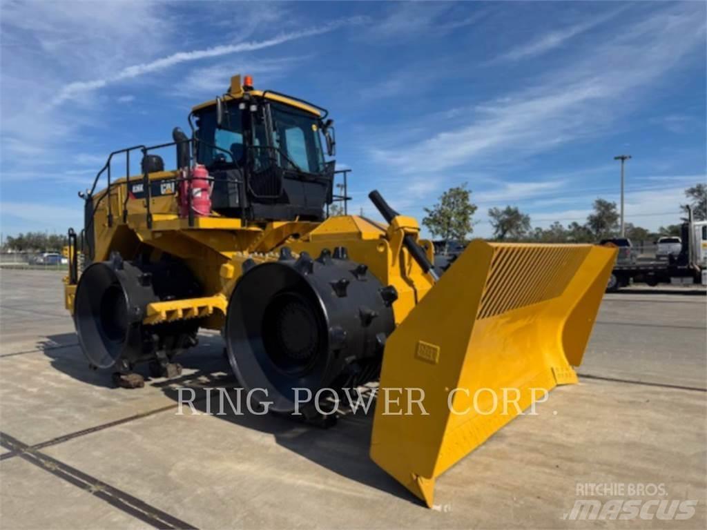 CAT 826K 土壤压实机
