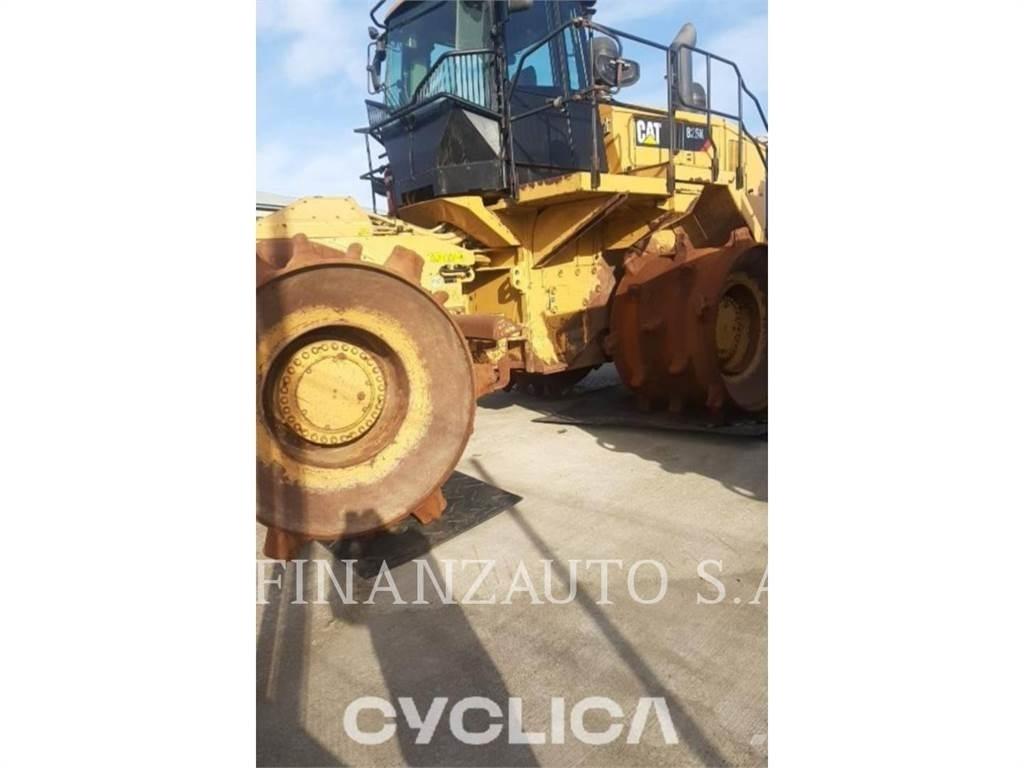 CAT 826K 土壤压实机