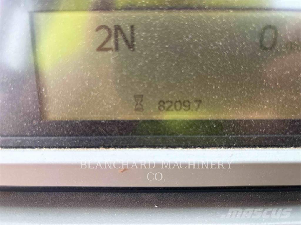 CAT 826K 土壤压实机