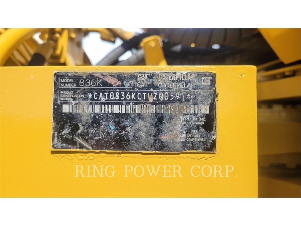 CAT 836K 土壤压实机