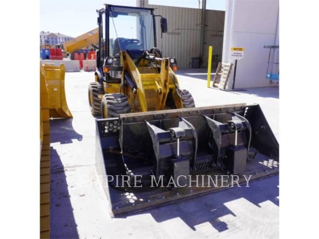 CAT 903C2 轮式装载机