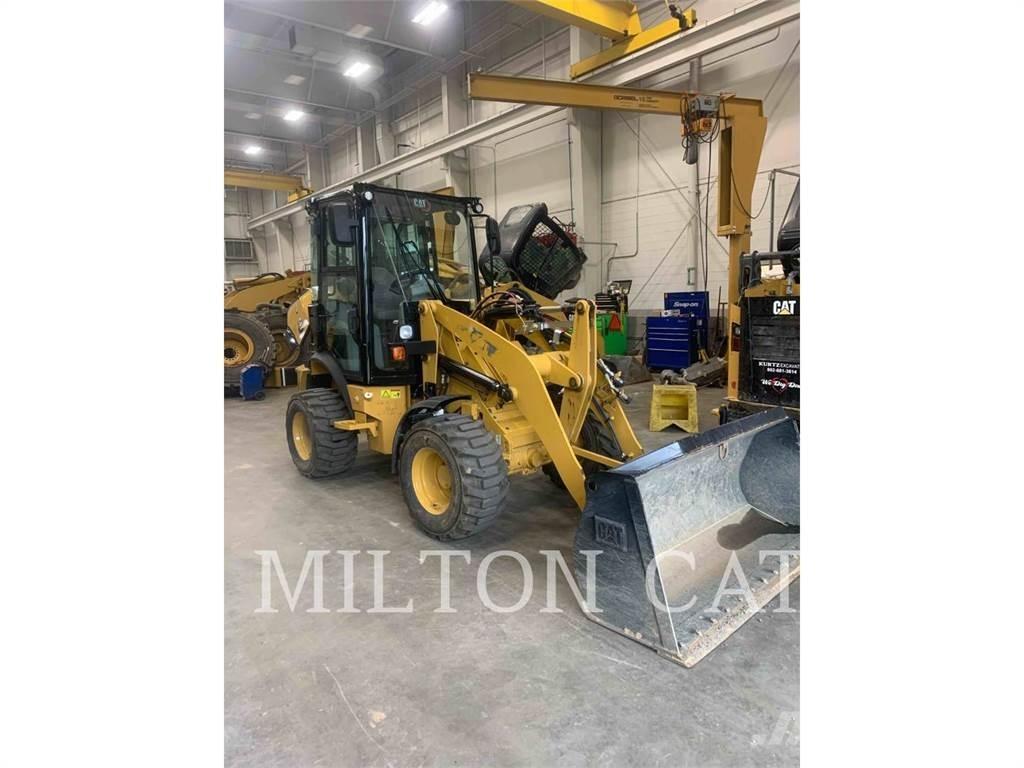 CAT 903D 轮式装载机