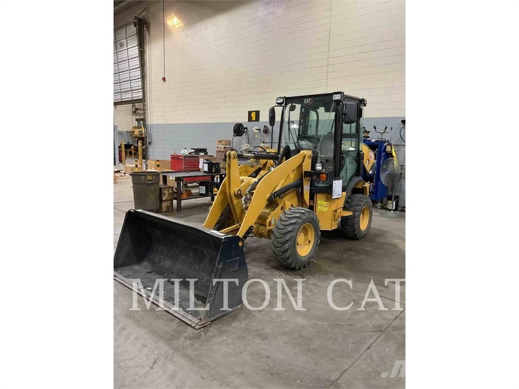 CAT 903D 轮式装载机