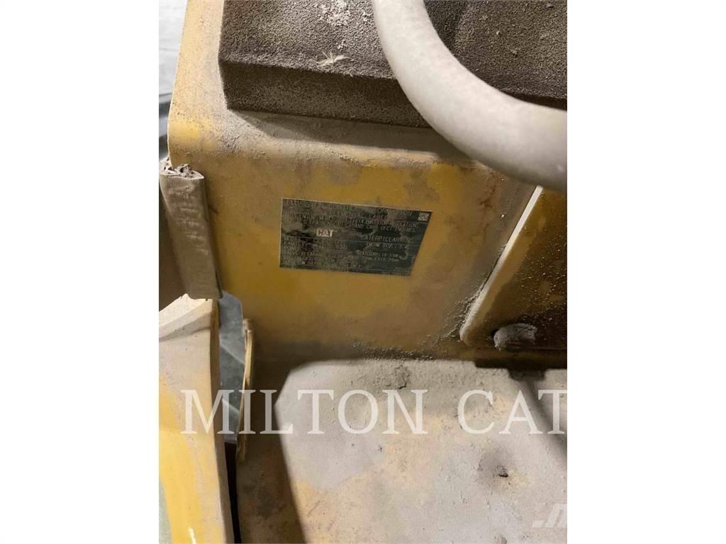 CAT 903D 轮式装载机