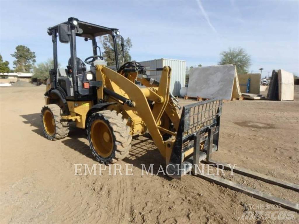 CAT 903D 轮式装载机