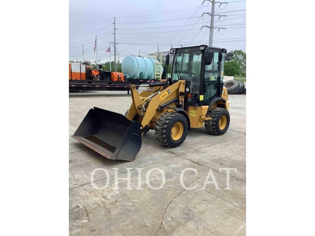 CAT 903D 轮式装载机