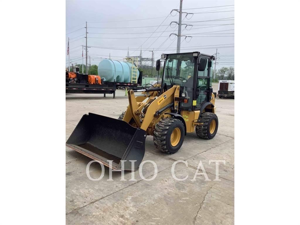 CAT 903D 轮式装载机