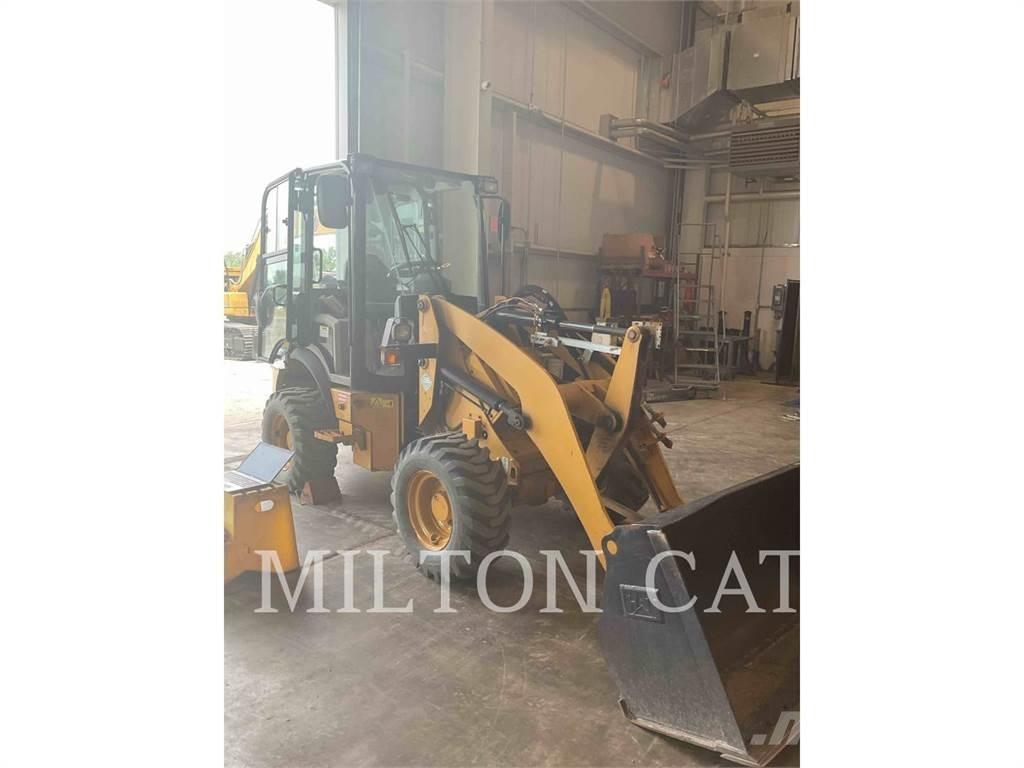 CAT 903D 轮式装载机