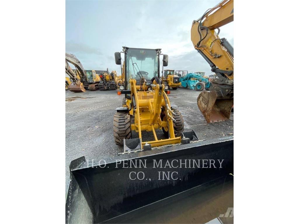 CAT 903D 轮式装载机
