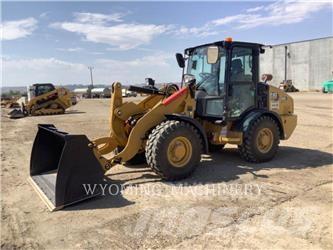 CAT 906 轮式装载机