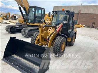 CAT 906 轮式装载机