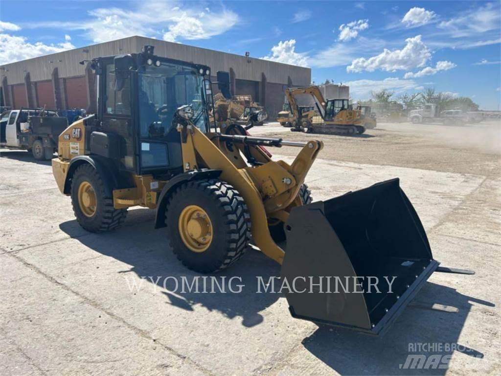 CAT 906 轮式装载机