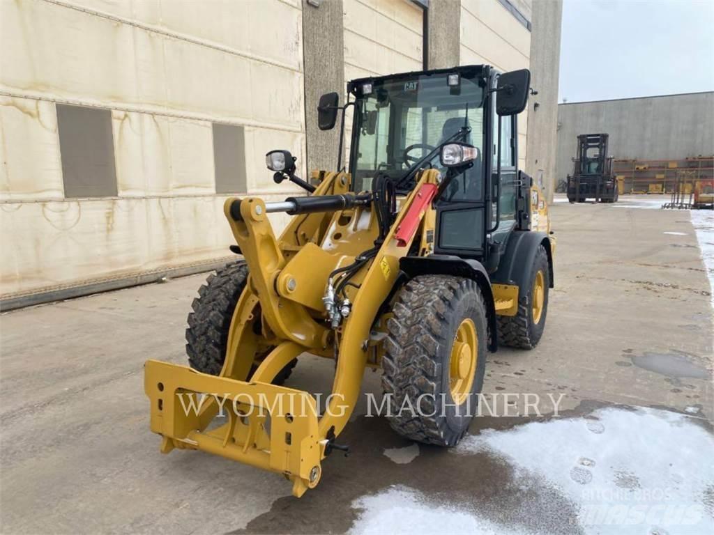 CAT 906 轮式装载机