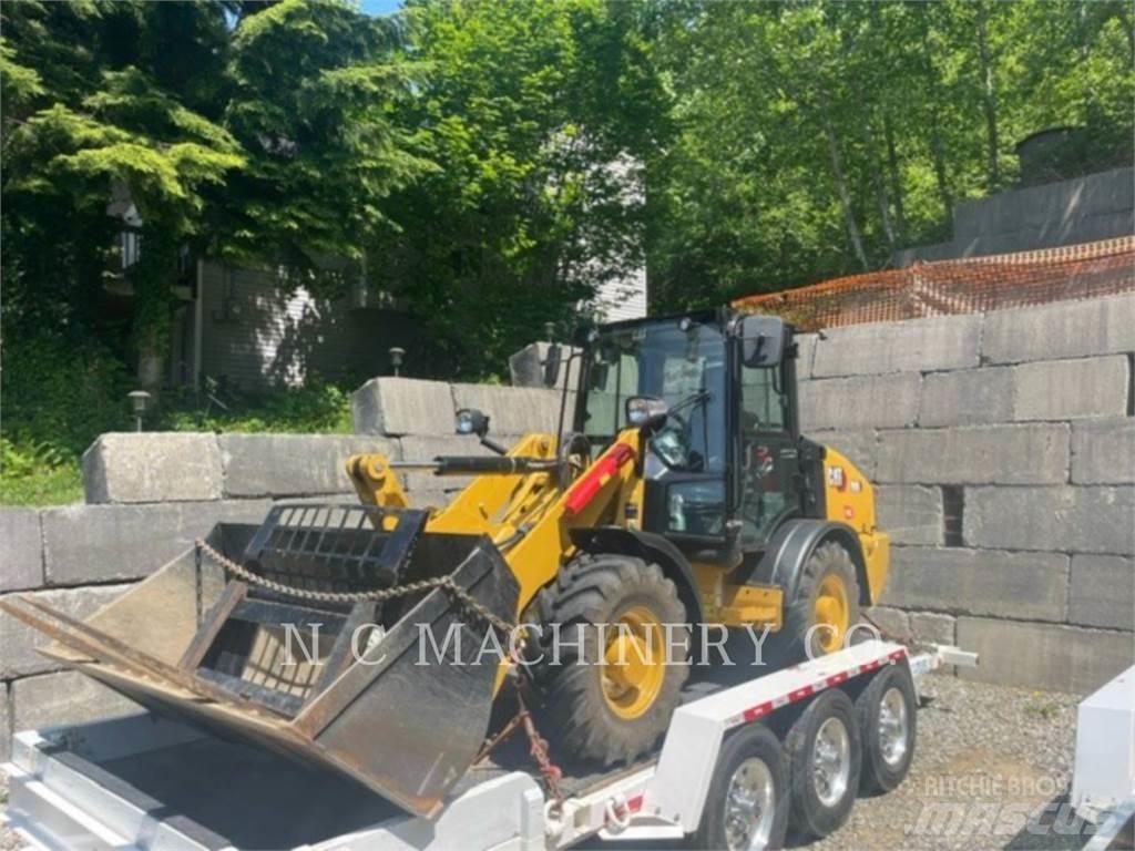 CAT 906 轮式装载机