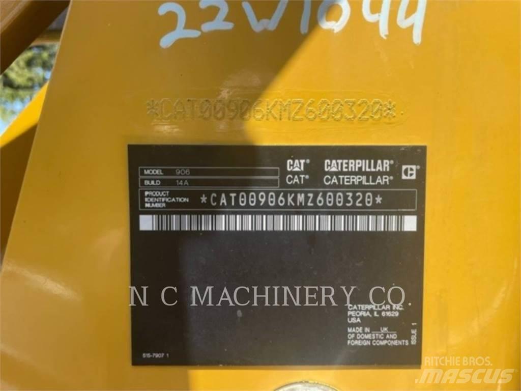 CAT 906 轮式装载机