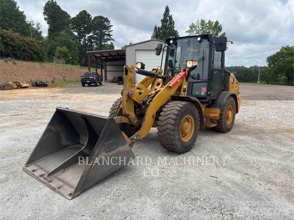 CAT 906 轮式装载机