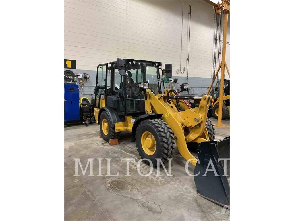 CAT 906 轮式装载机