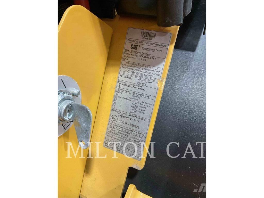 CAT 906 轮式装载机