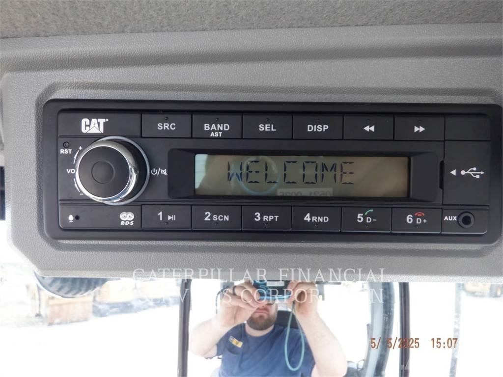 CAT 906-14 轮式装载机