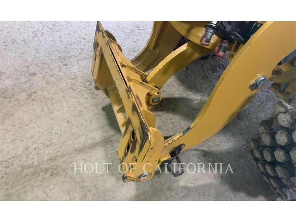 CAT 906-14 轮式装载机