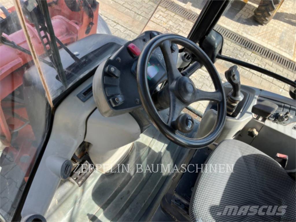 CAT 906H 轮式装载机