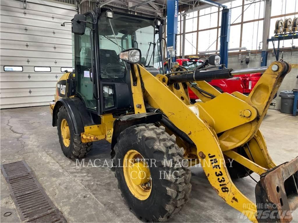 CAT 906H2 轮式装载机
