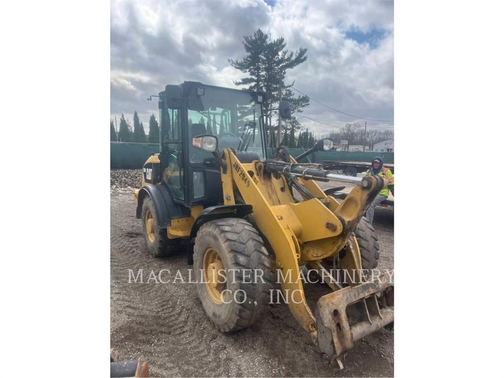 CAT 906H2 轮式装载机