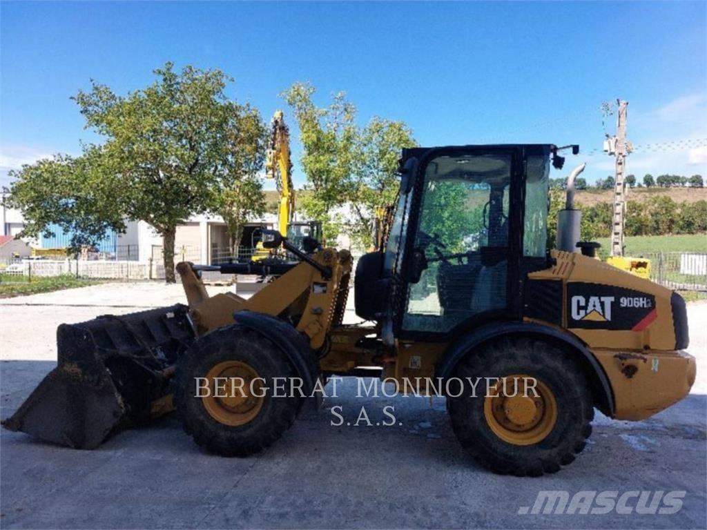 CAT 906H2 轮式装载机