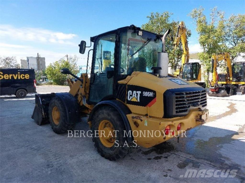 CAT 906H2 轮式装载机
