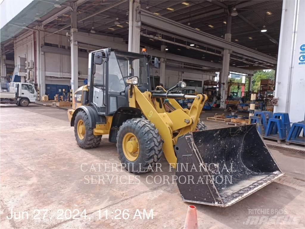 CAT 906K 轮式装载机