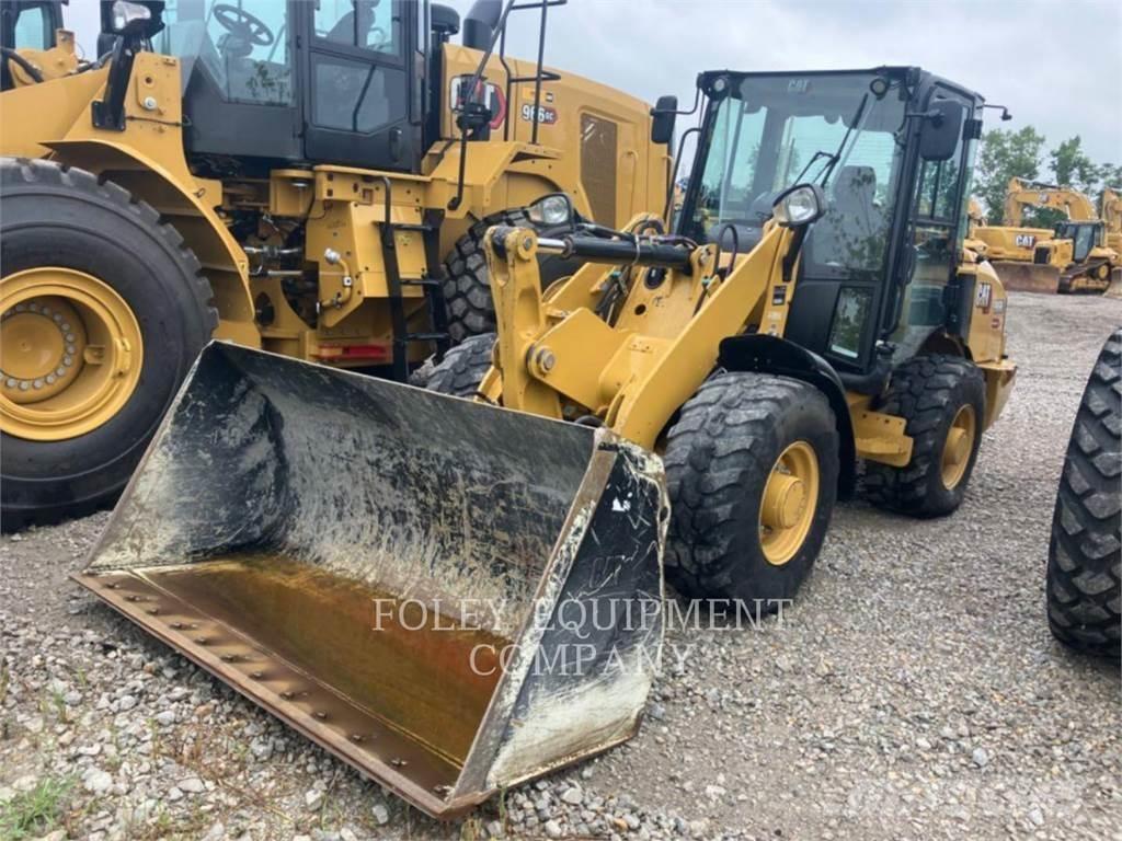 CAT 906M 轮式装载机